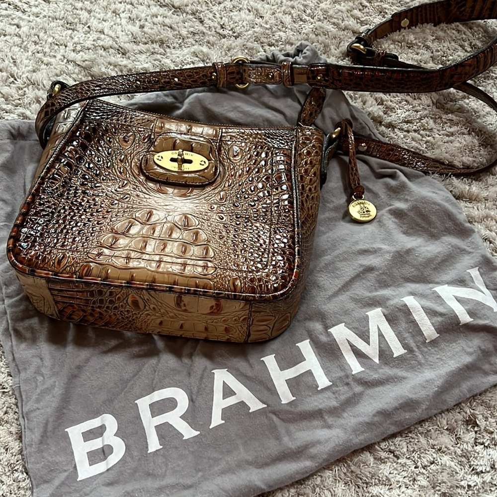 EXCEPTIONAL!  Brahmin Crossbody